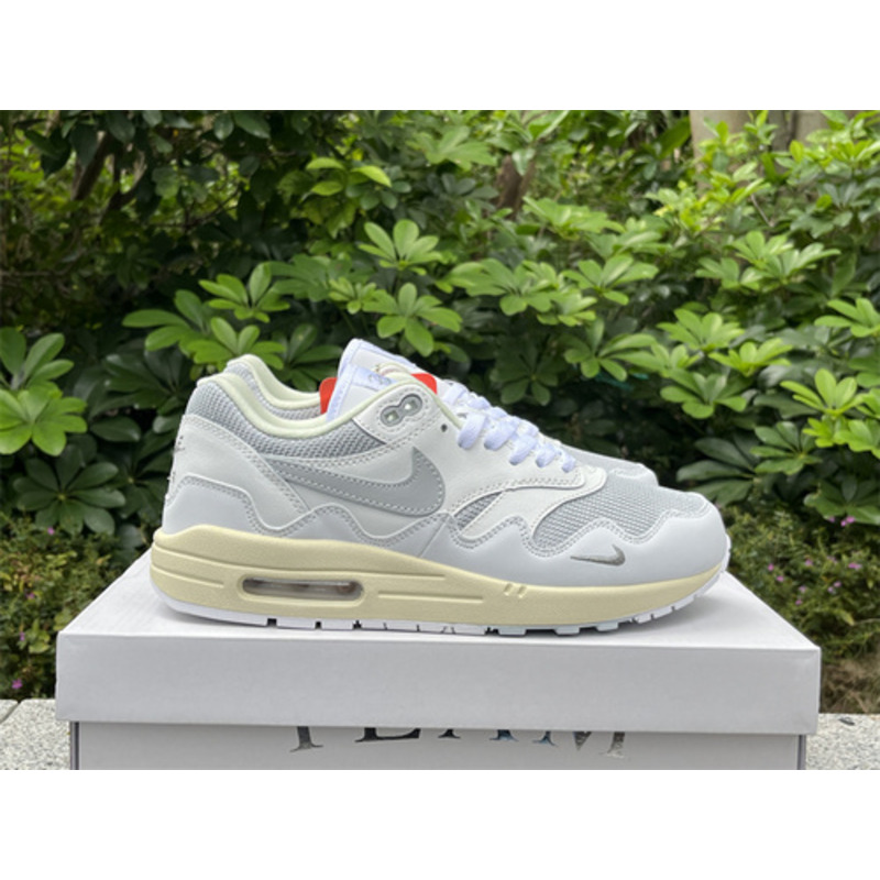 Nike Patta x Air Max 1 Noise Aqua Retro Sneaker Gray Blue