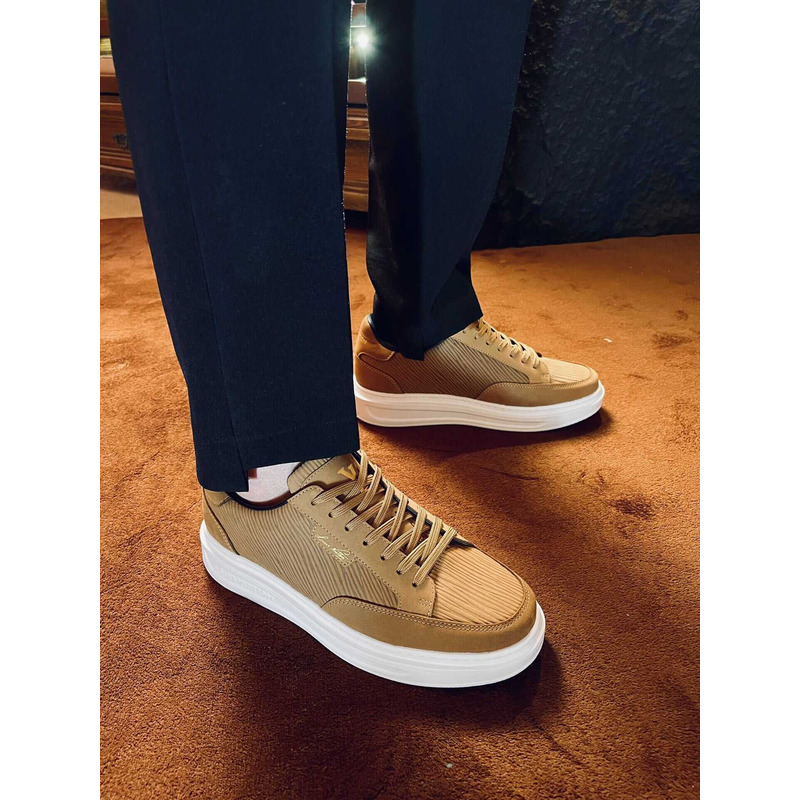 l**is V*t*n sued and deerskin leather sneaker brown