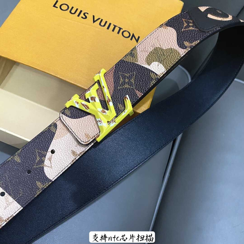 l**is V*t*n initiales 40mm reversible belt brown