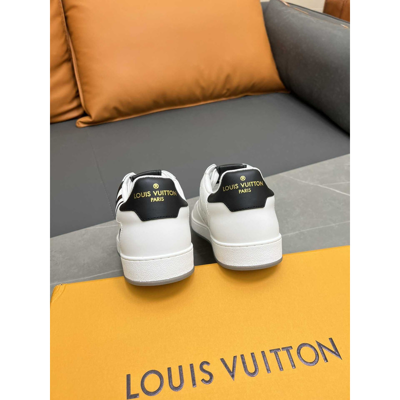 l**is V*t*n rivoli sneakers calfskin white