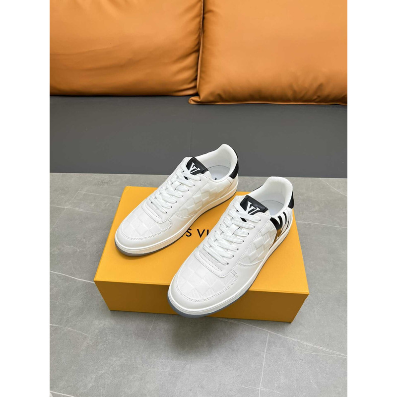 l**is V*t*n rivoli sneakers calfskin white