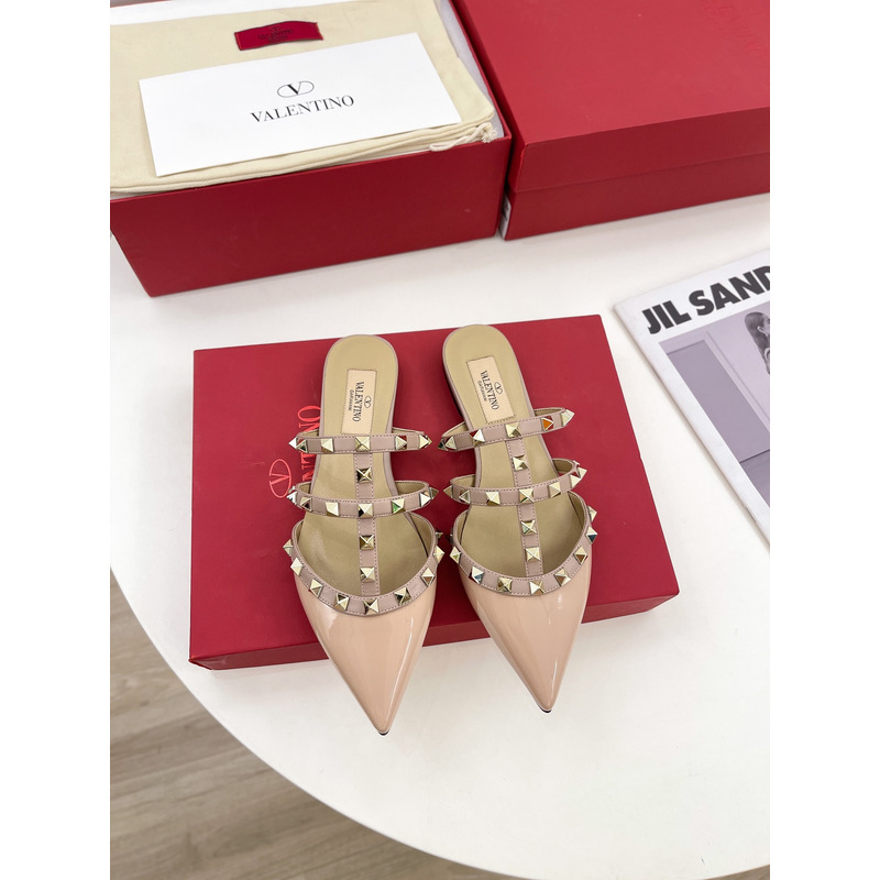 Valentino Rockstud Patent Leather Mule Nude