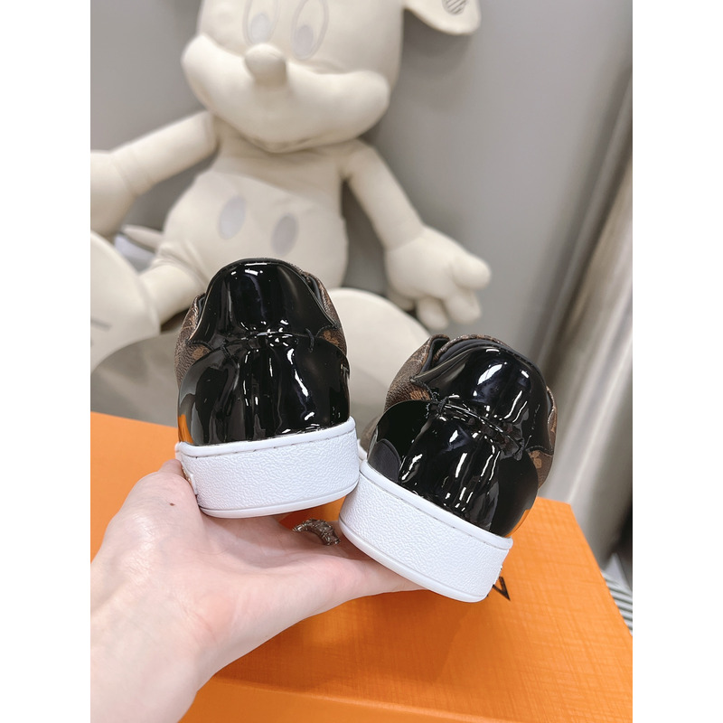 l**is V*t*n fontrow sneakers monogram brown