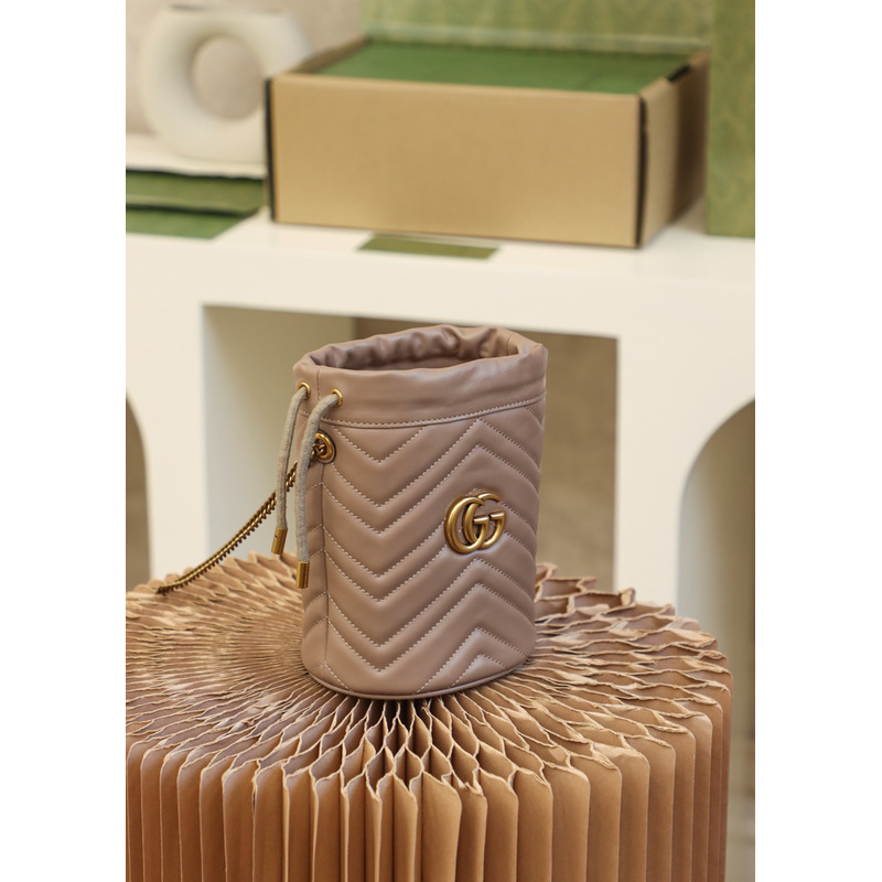 G*u*i gg marmont mini-bucket bag brown