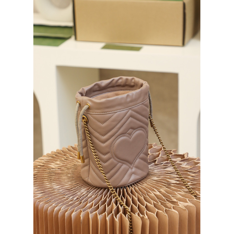 G*u*i gg marmont mini-bucket bag brown