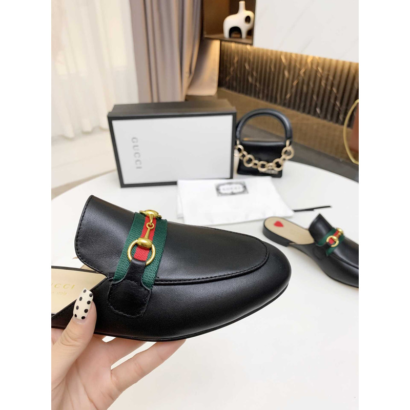 G*u*i princetown damen-slipper aus leders black