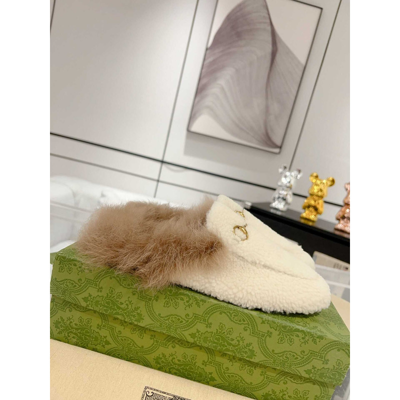 G*u*i princetown women\