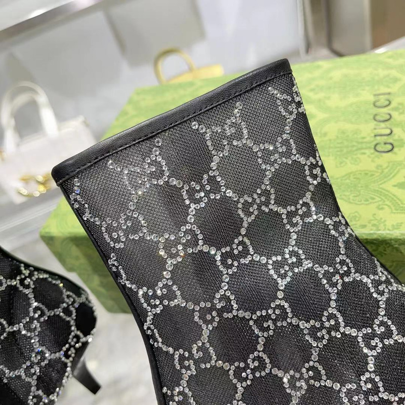 G*u*i women`s gg mid-heel black boot