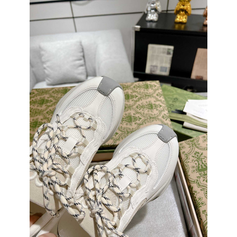 G*u*i run herrensneakers weißes