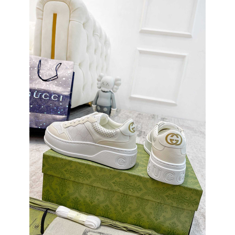 g*u*i damensneaker mit gg weißer und grauer gg S*p*e-canvas
