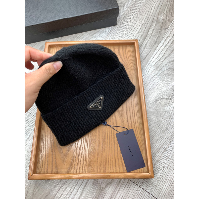 Pra*a logo rib knitted pullover hat black