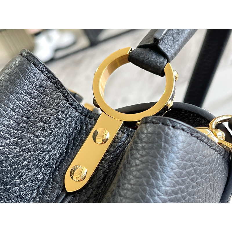 l**is V*t*n capucines mm black bag