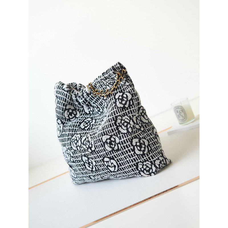 Ch*el velvet camellia quilted Ch*el 22 black white