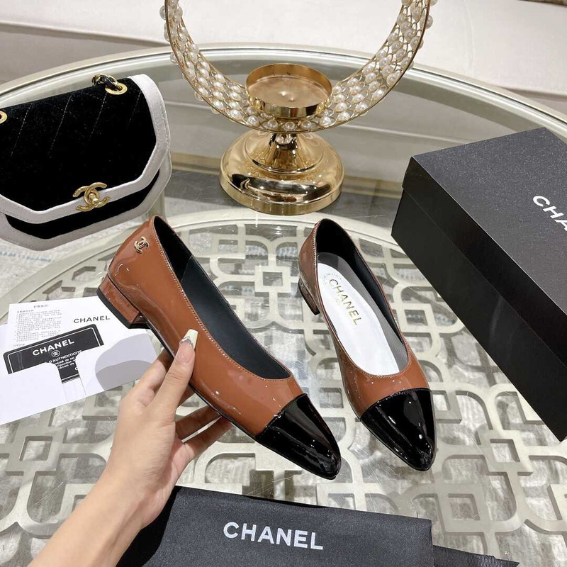 Ch*el flats brown and black