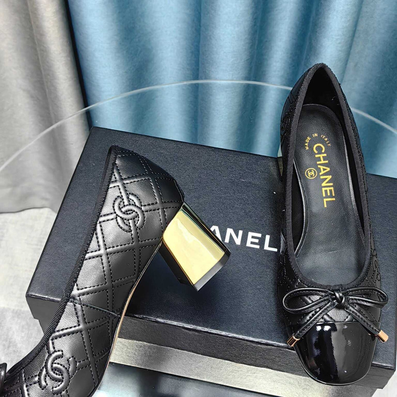 Ch*el ballet pumps calfskin black
