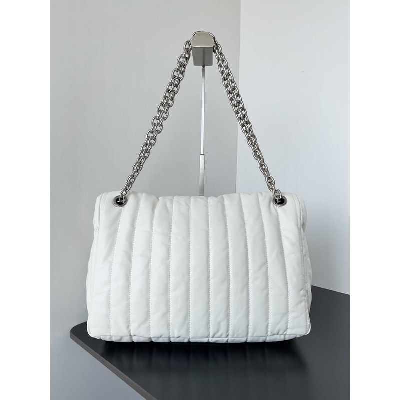 Ba*len*cia*ga  women\