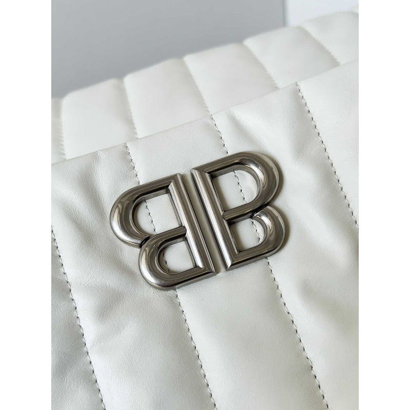 Ba*len*cia*ga  women\