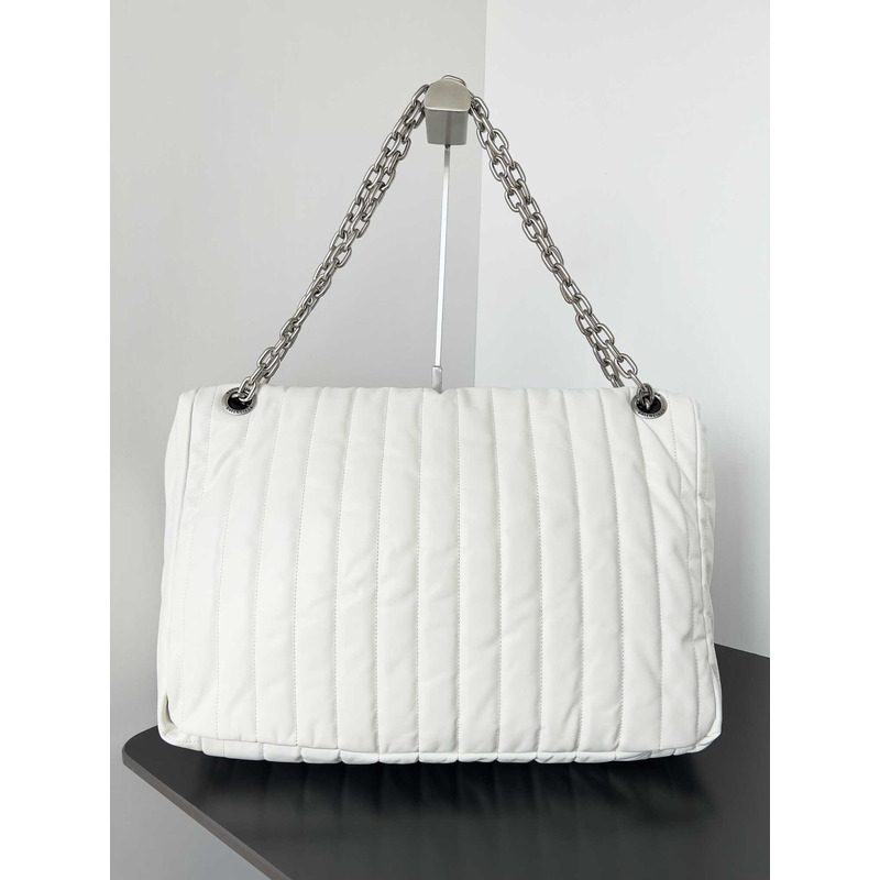 Ba*len*cia*ga women\