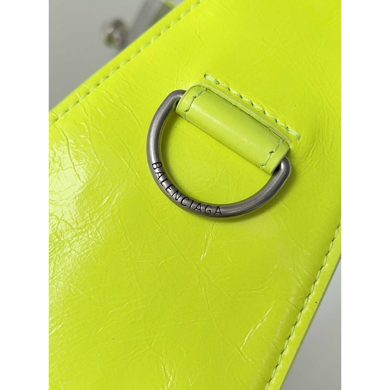 ba*len*cia*ga women\