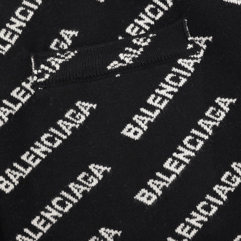 Ba*len*cia*ga women\