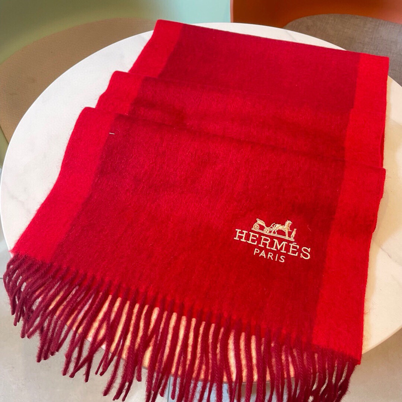 H**mes wool scarf red