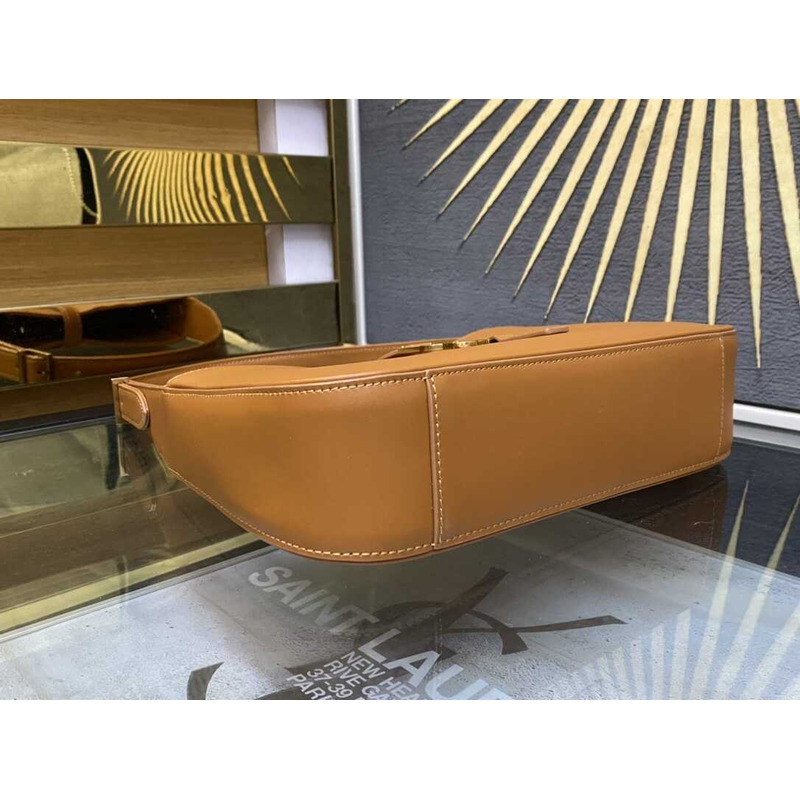 Saint Laurent Le 5 À 7 In Patent Leather Hobo Bag Dune