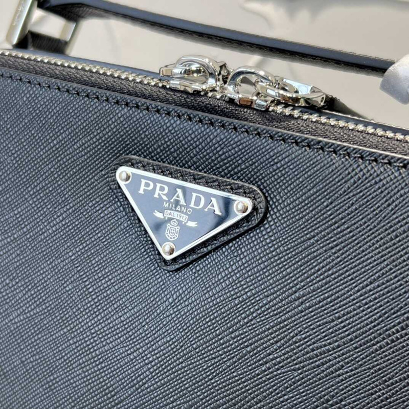 Pra*a medium brique saffiano leather bag black