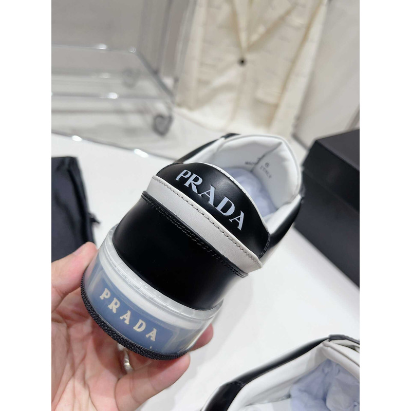 Pra*a downtown low top sneakers leather white black