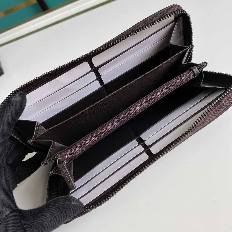 g*u*i gg S*p*e canvas beige and ebony