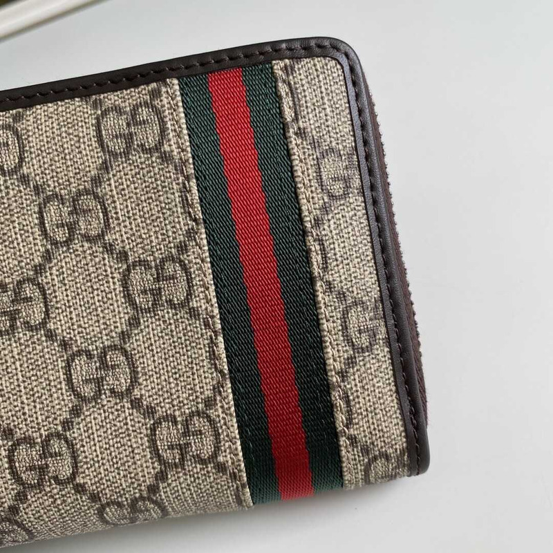 g*u*i gg S*p*e canvas beige and ebony