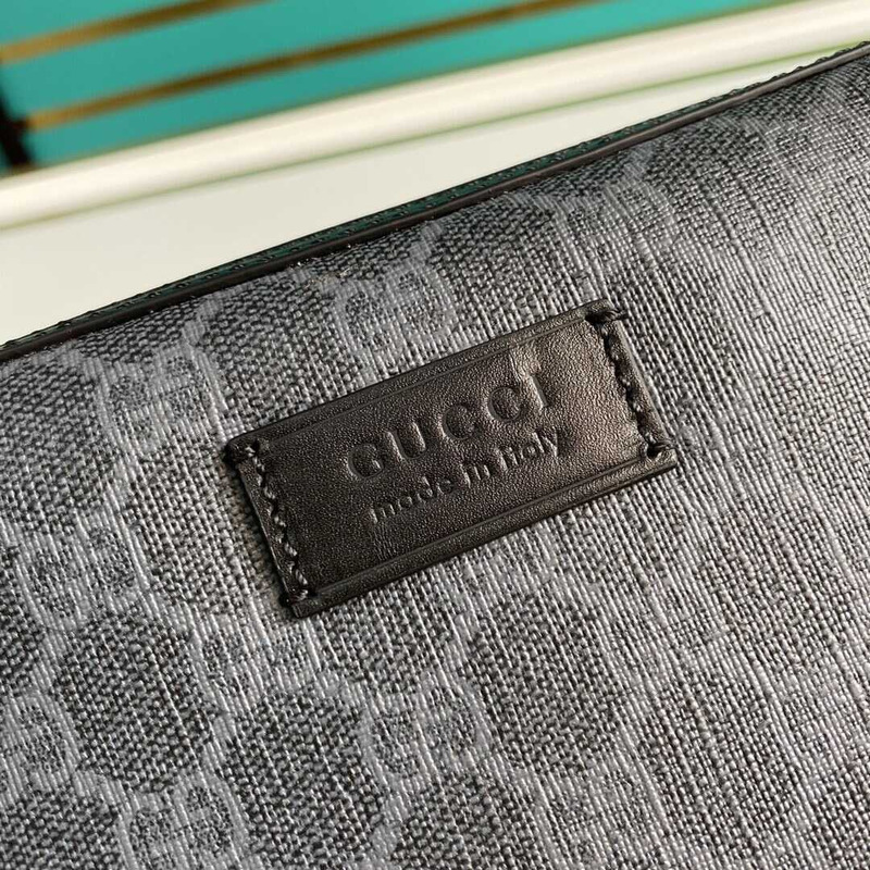 g*u*i gg S*p*e clutch grey
