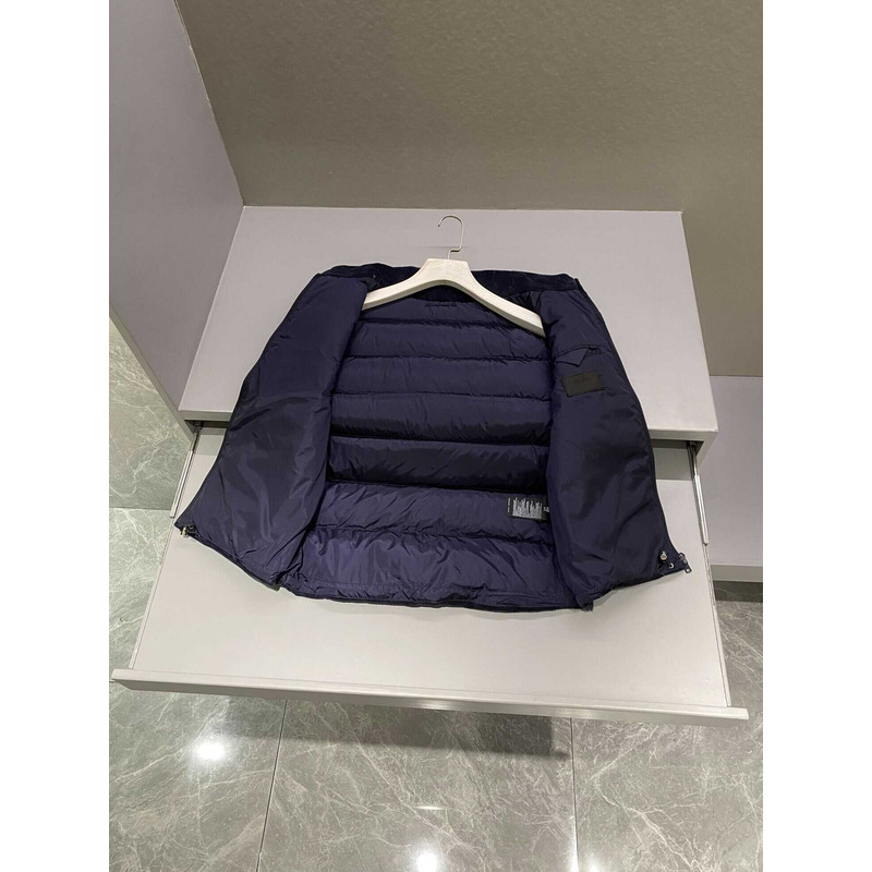 Pra*a padded re-nylon vest black