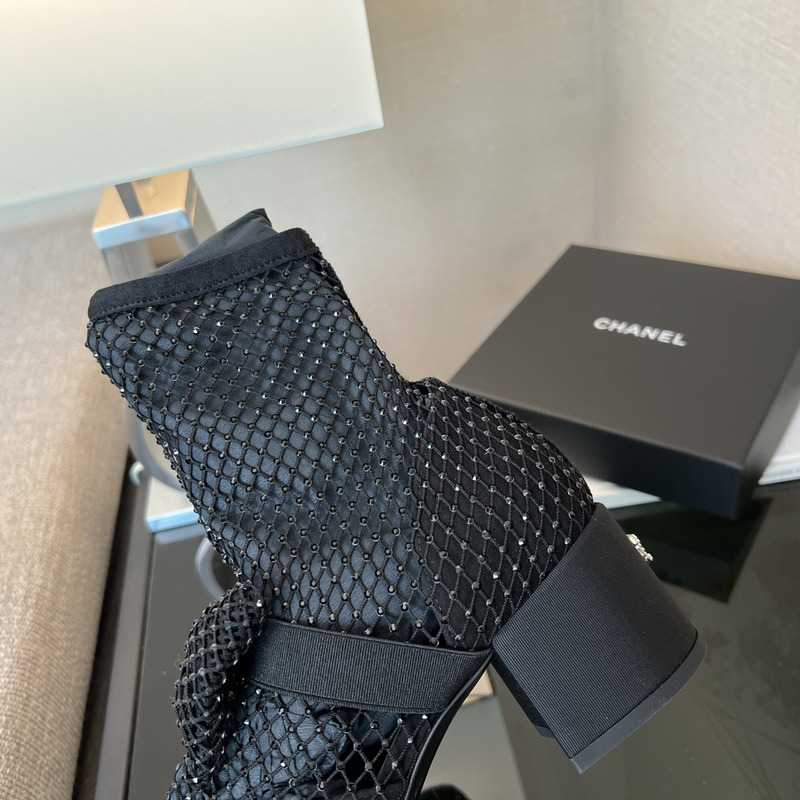 Ch*el mary jane with net socks black