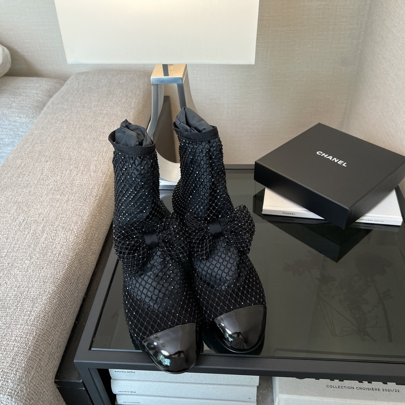 Ch*el mary jane with net socks black