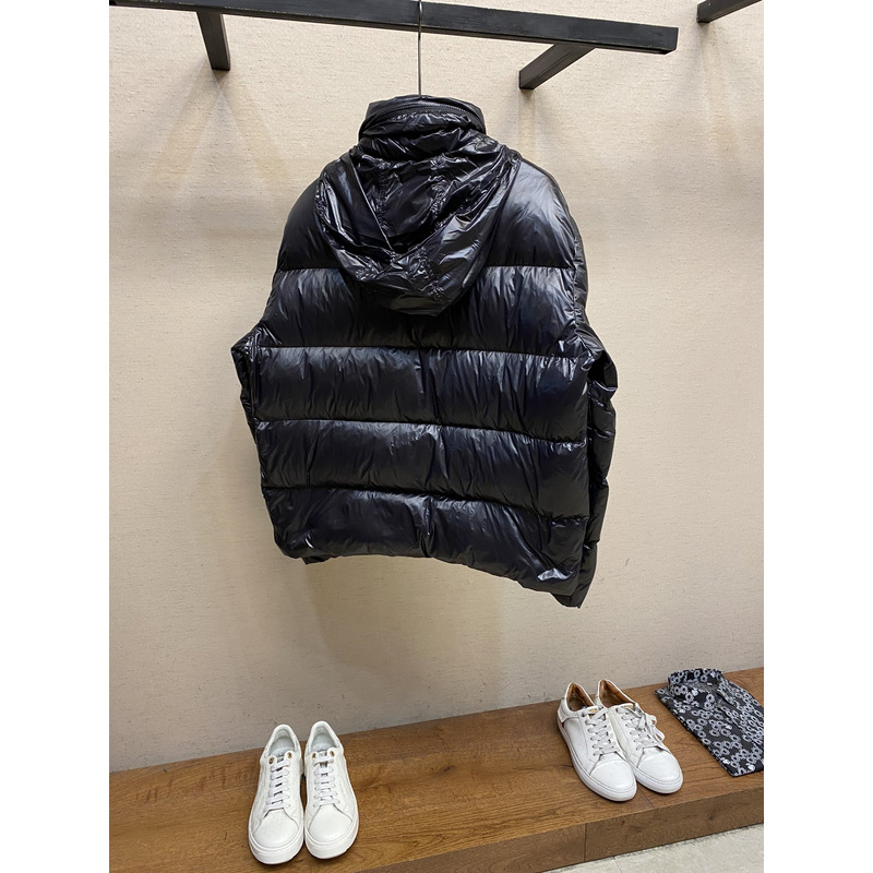 B**rry patch down jacket black