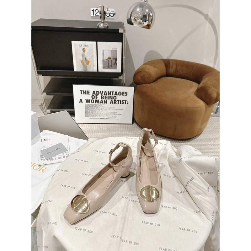 D*orforever D*or pump nude patent calfskin