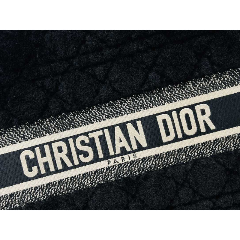 D*or small D*or book tote latte cannage shearling black