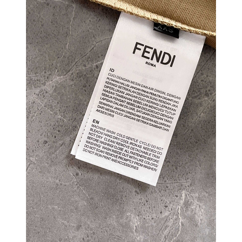 F**di logo t-shirt beige