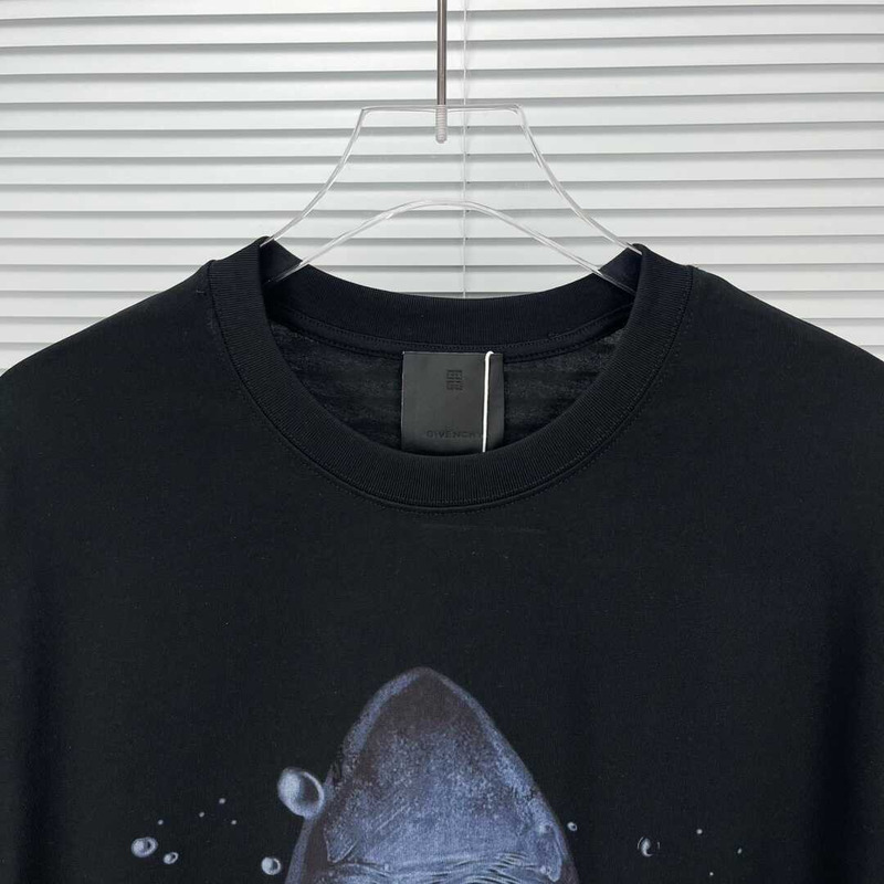 Givenchy Shark T-Shirt Black