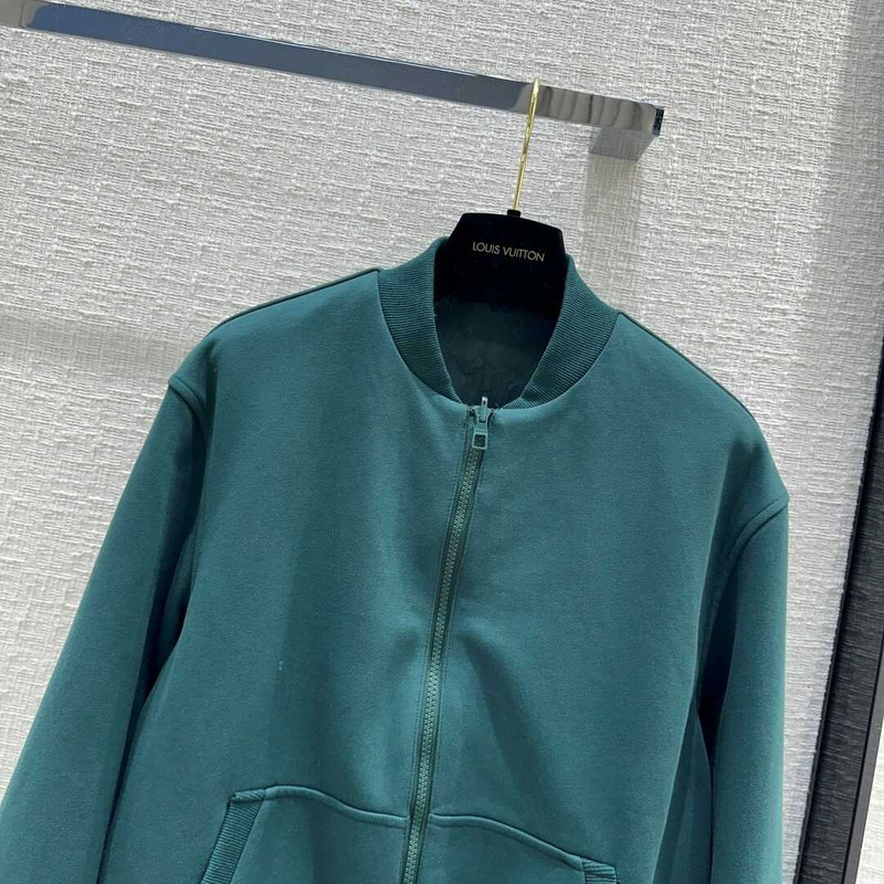 l**is V*t*n zip jacket green