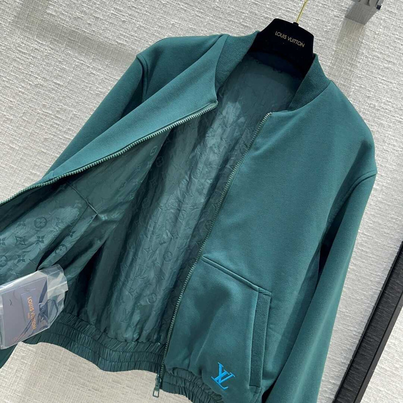 l**is V*t*n zip jacket green