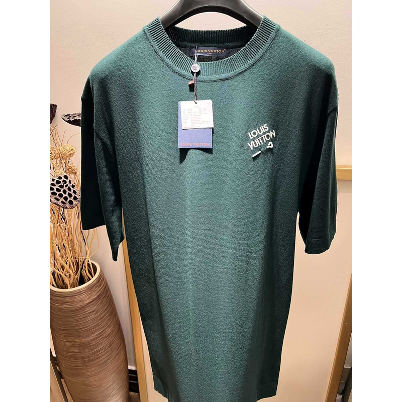 l**is V*t*n t-shirt with lv patch green