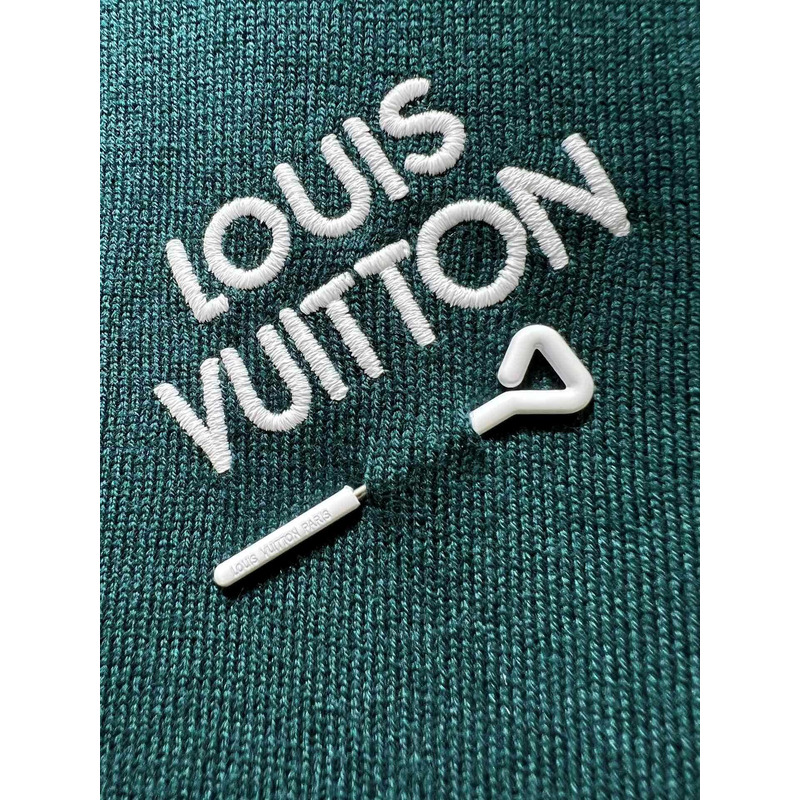 l**is V*t*n t-shirt with lv patch green