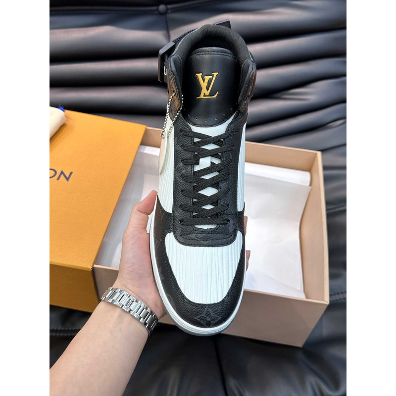 l**is V*t*n rivoli sneaker boot white black