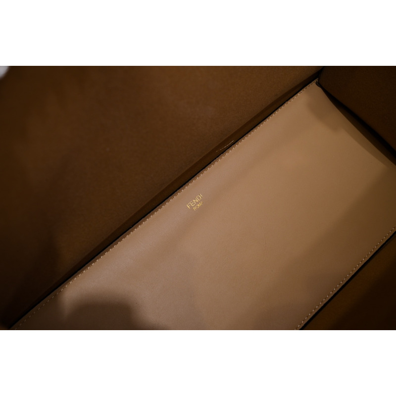 F**di sunshine medium tote bag light brown leather