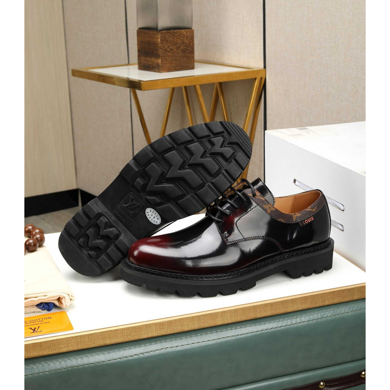 l**is V*t*n patent calf leather derby black and red