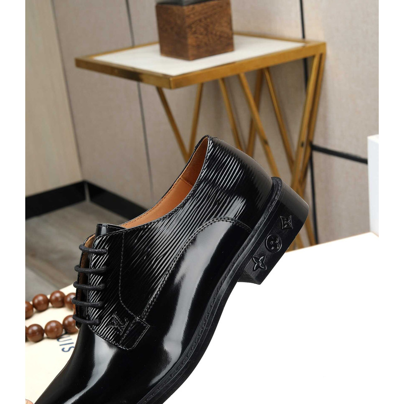 l**is V*t*n patent calf leather derby black