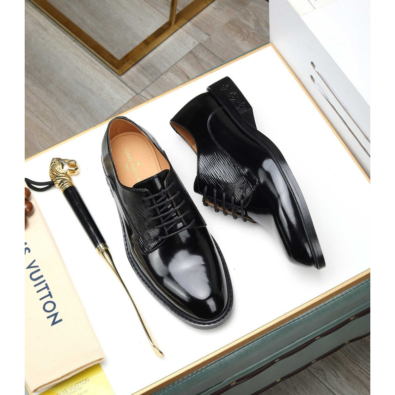 l**is V*t*n patent calf leather derby black