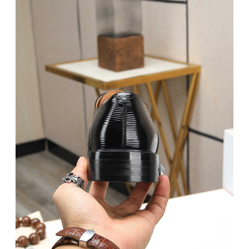 l**is V*t*n patent calf leather derby black