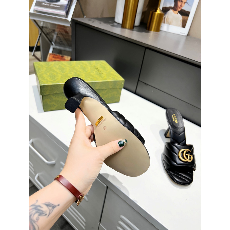 G*u*i women`s double g slide sandal black